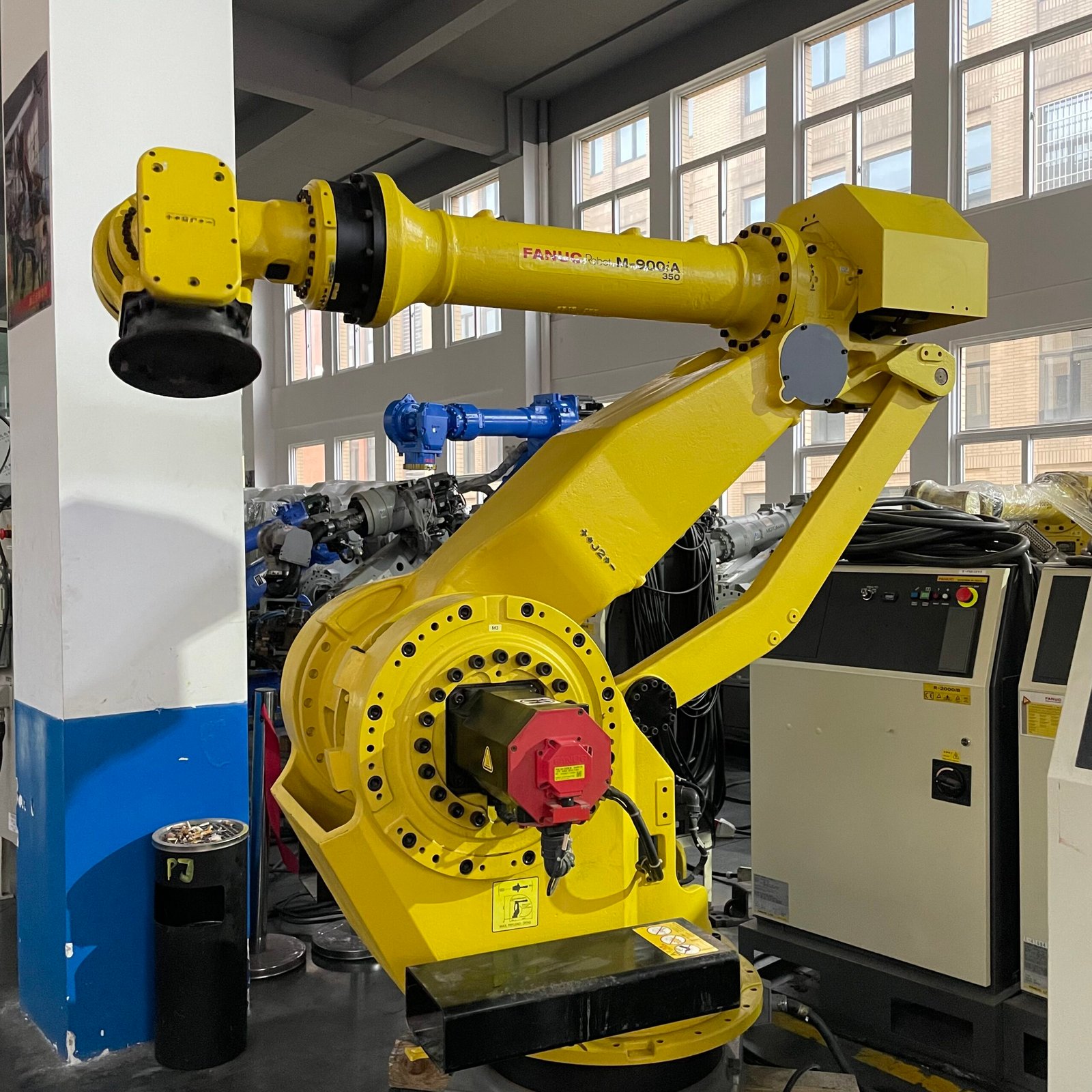 Used FANUC M-900iA/350 Heavy Industrial Robot (350kg Payload, 2655mm Reach) with R-30iA Controller - Image 5