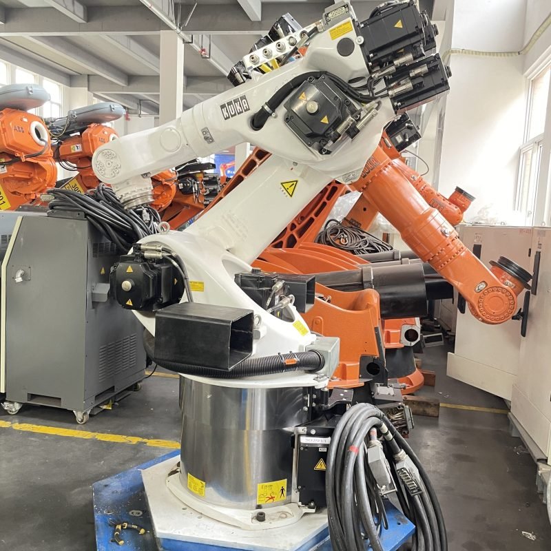 Used KUKA KR60 HA-CR High-Accuracy Cleanroom Robot Arm
